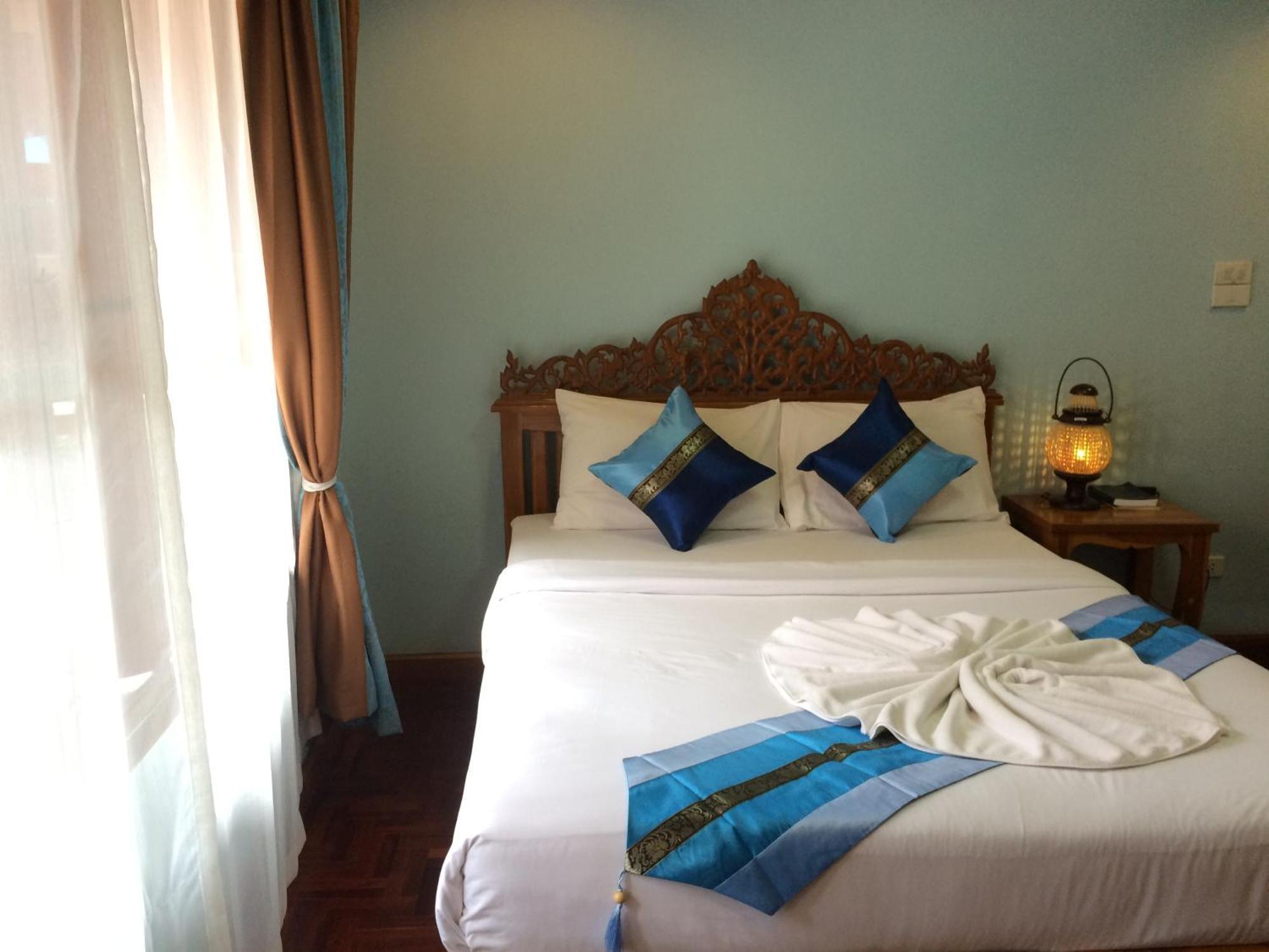 Chok-Wasana Guest House Mae Sariang Habitación foto